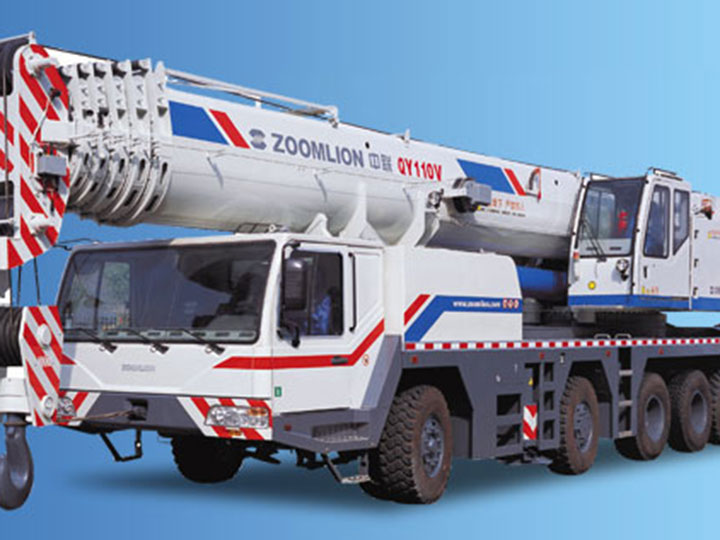 Cho thuê xe cẩu bánh lốp 100 tấn - Zoomlion QY100